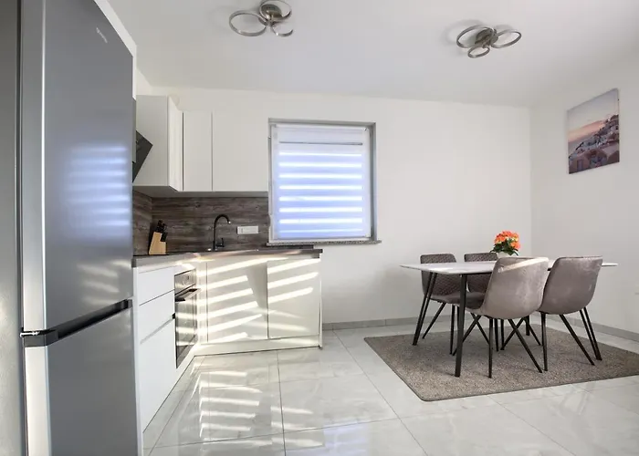 Apartman Vukadin Póla