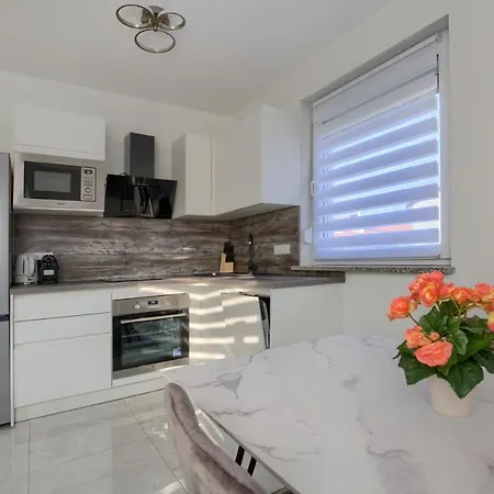 Apartamento Vukadin *