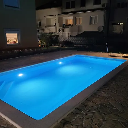 Apartamento Vukadin