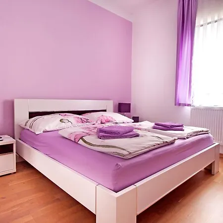 Apartamento Vukadin