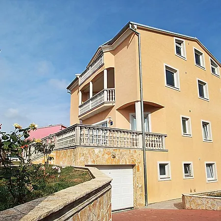 Vukadin Apartamento